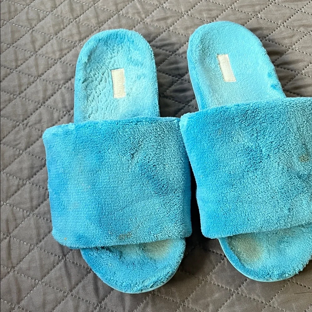 Vionic Dreamy Blue Slippers - Picture 3 of 11